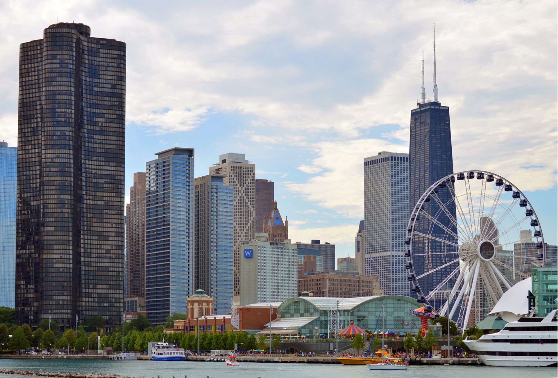 Chicago illinois. Чикаго штат Иллинойс. Иллинойс штат США. Чикаго Иллинойс США. Чикаго Иллинойс достопримечательности США.